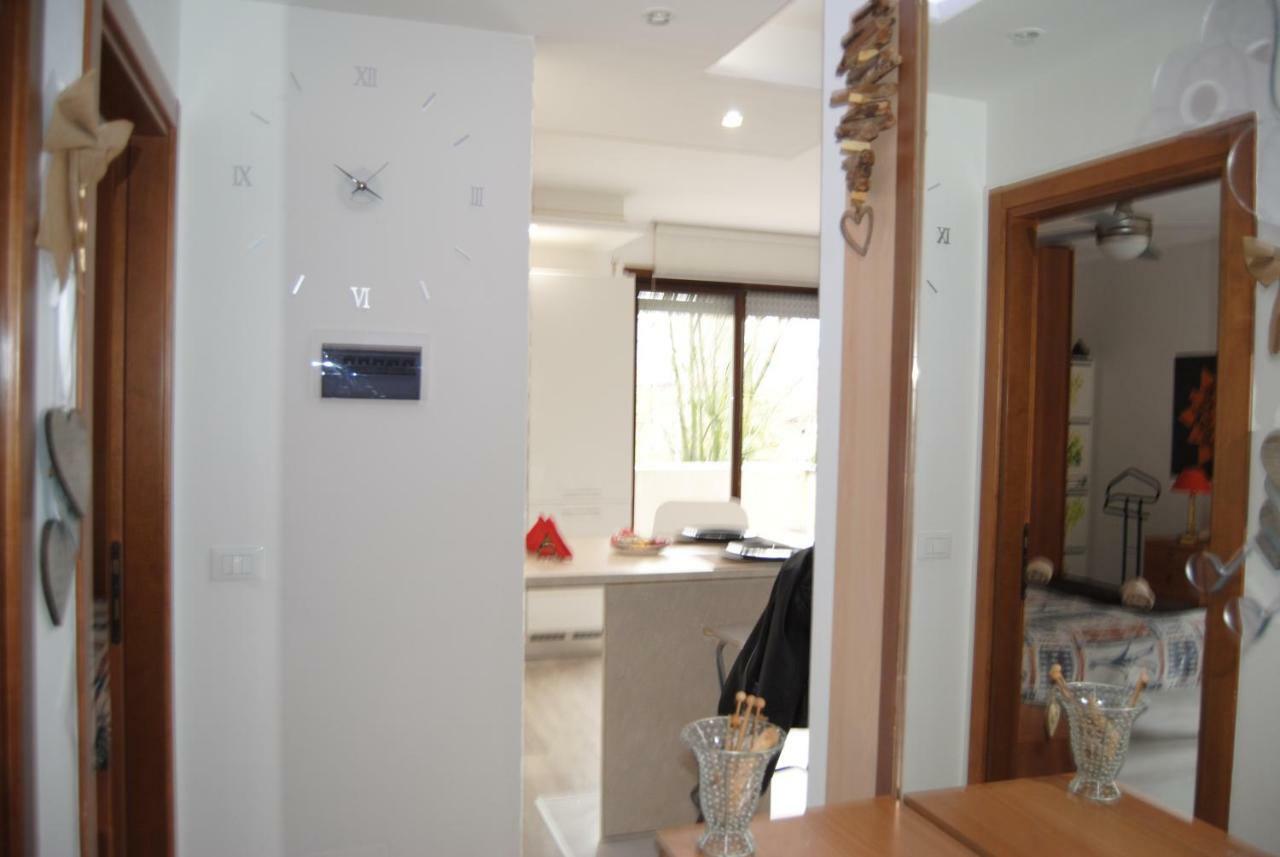 Apartamento Casa Akira Riva del Garda Exterior foto